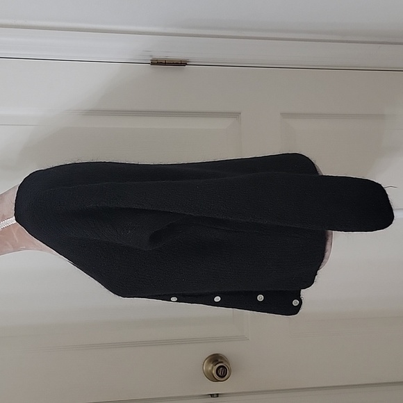 Mamouchka, Size Unknown Black Buttondown 30% Mohair V-Neck Sweater, Great Cond. - Picture 2 of 10